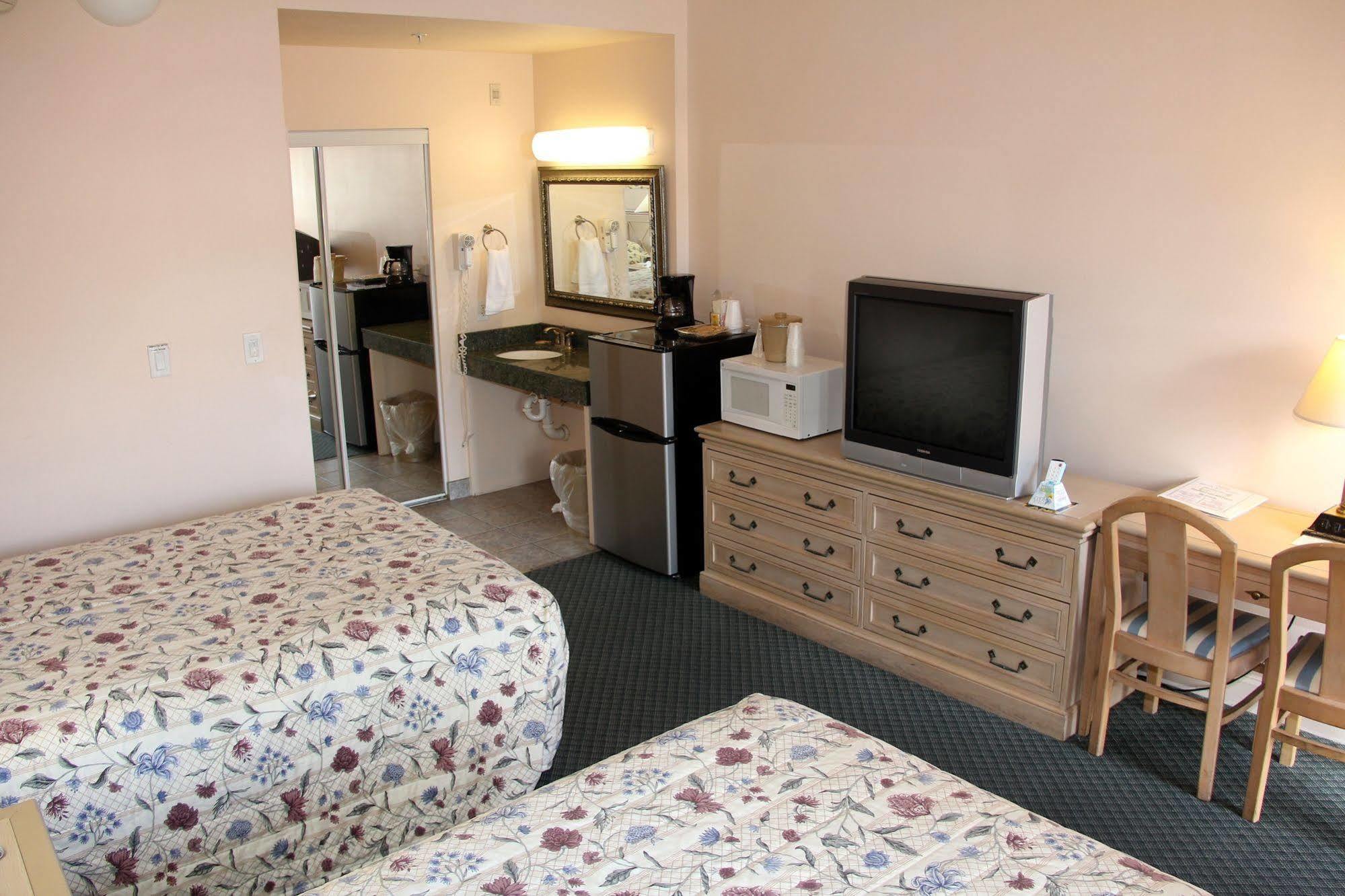 Royal Inn Hotel Loxahatchee Buitenkant foto